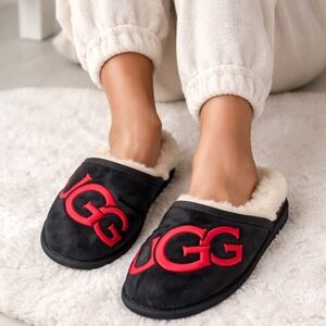 UGG Black Suede Logo Slippers Red Embroidered UGG Slide Mules Women’s Size 7